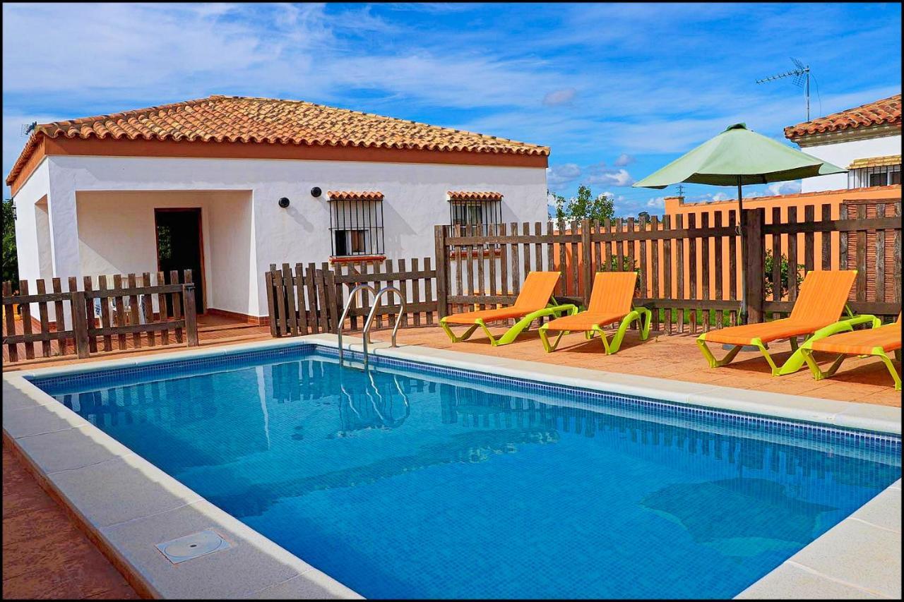 Chalet Rustico Roche كونيل ذي لا فرونتيرا المظهر الخارجي الصورة